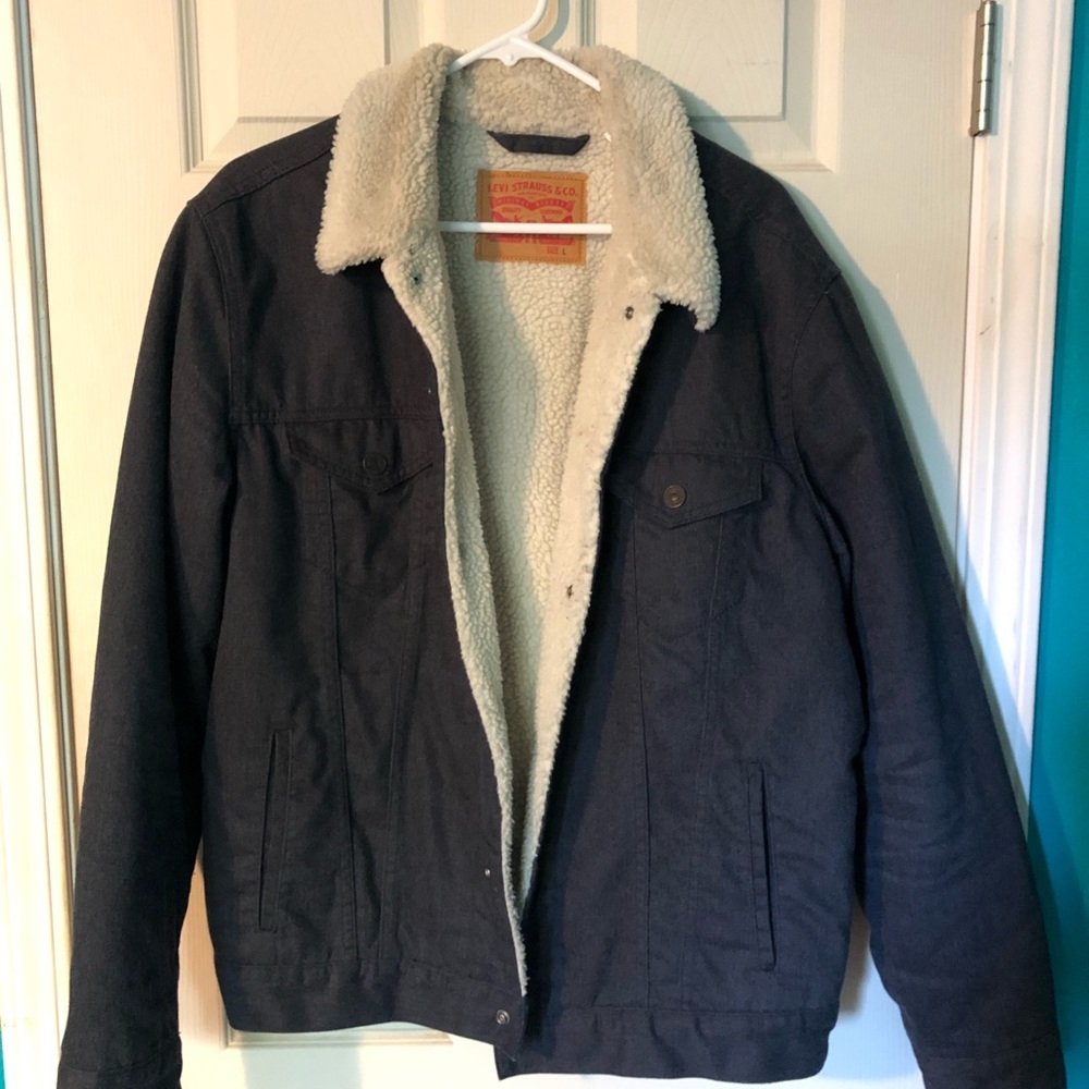 Levi’s grey jacket